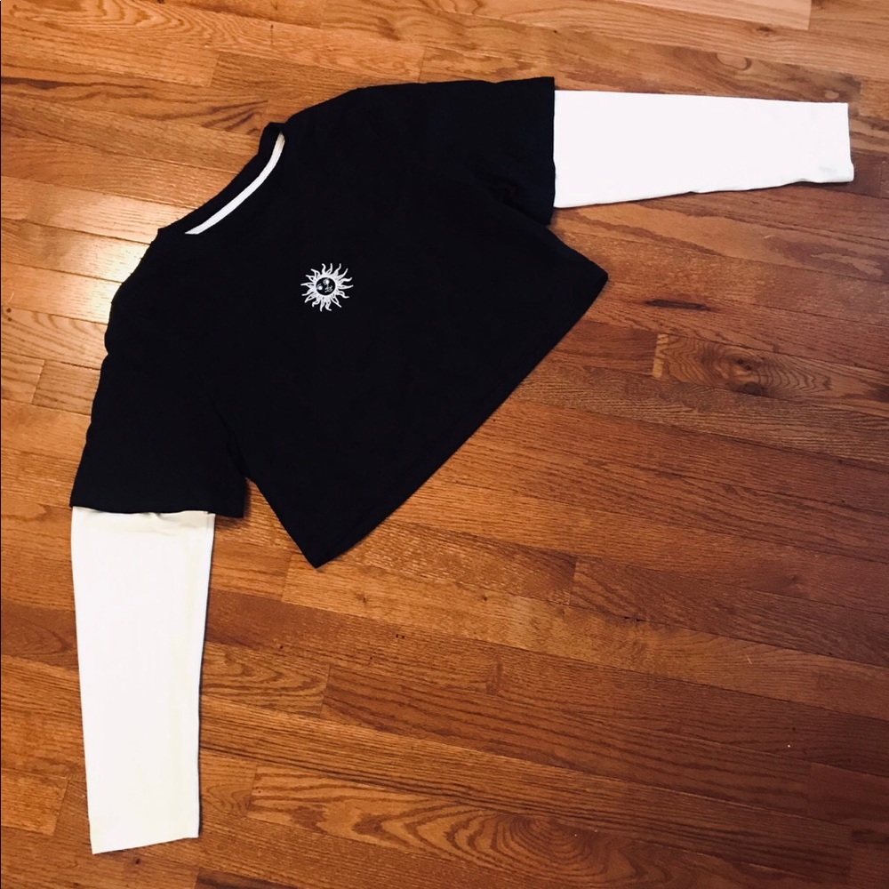 Long-Sleeved Crop Top NWOT